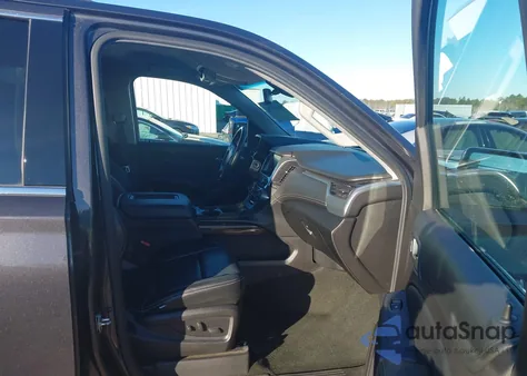 2016 Chevrolet Tahoe Ls z USA, uszkodzony, nr VIN 1GNSCAKC0GR463136